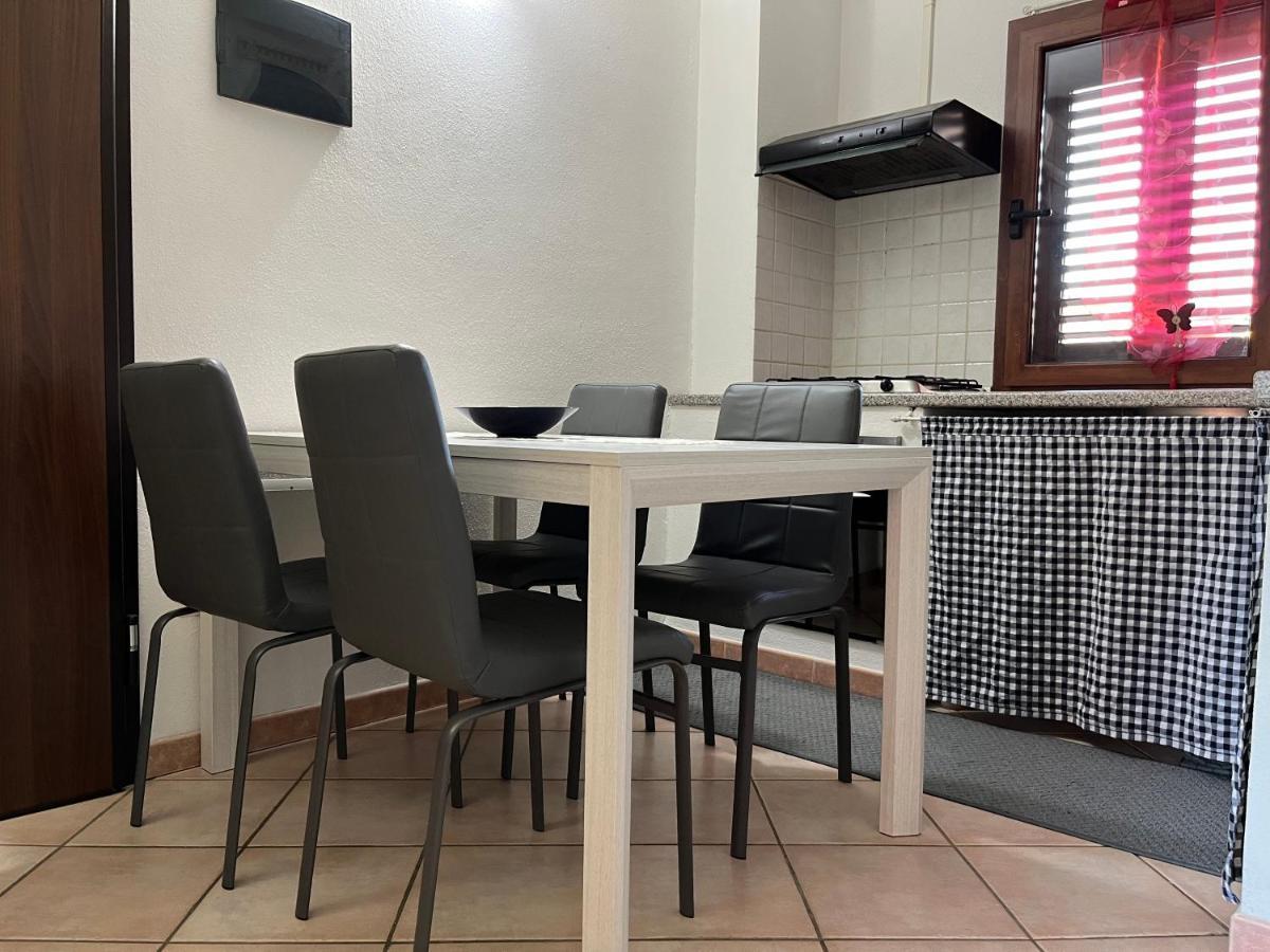 Appartamento Fausto Noce Con Garage Όλμπια Εξωτερικό φωτογραφία